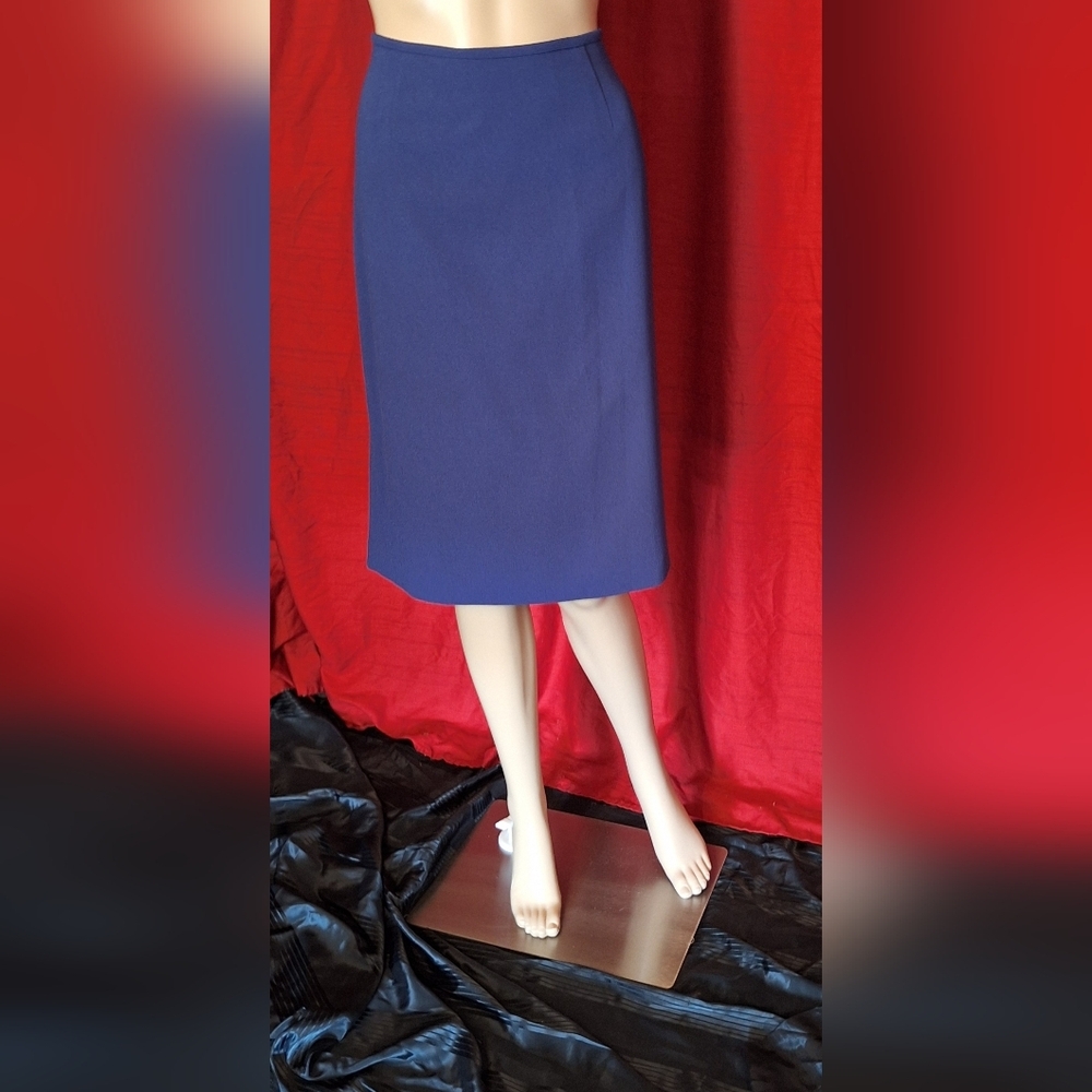 Liz Claiborne suits / skirt/ navy/ 10